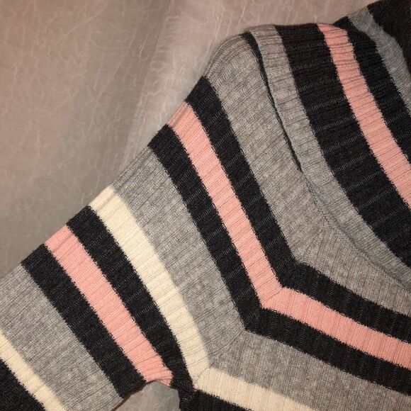 Motherhood Mat S Gray Pink White Horizontal Striped Ribbed Knit Dress - Picture 5 of 11